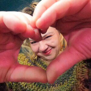 Meet your Posher, JB